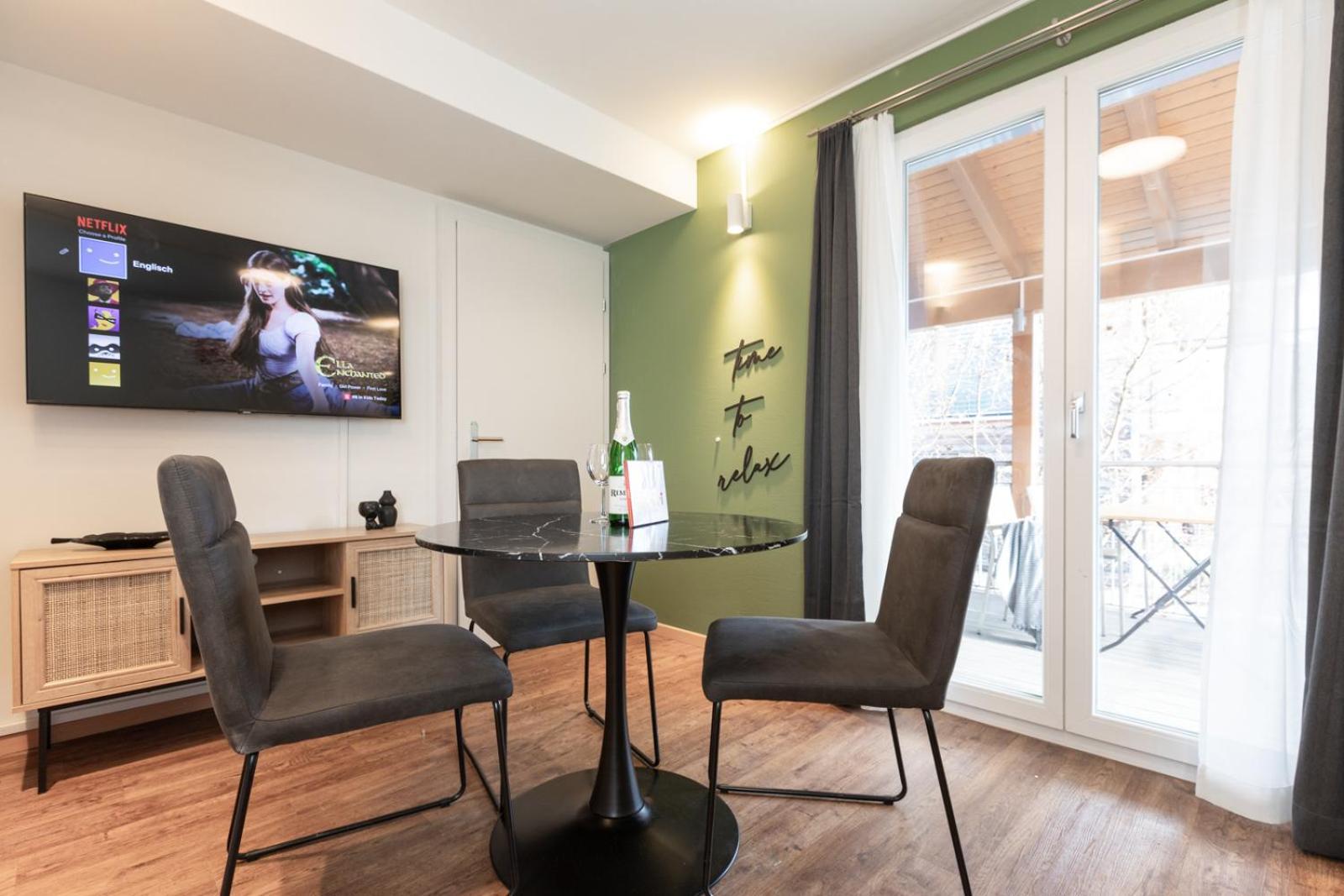 Spirit Apartments Suites 브리엔츠 외부 사진
